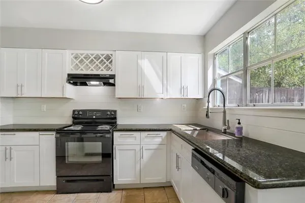 $1,550 | 217 West 9th Avenue, Covington, LA 70433