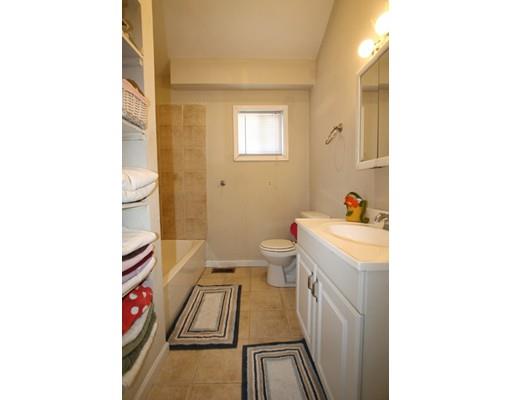 84 Brandon Road Worcester, MA 01606 - Photo 10 of 19 Gallery Image 10