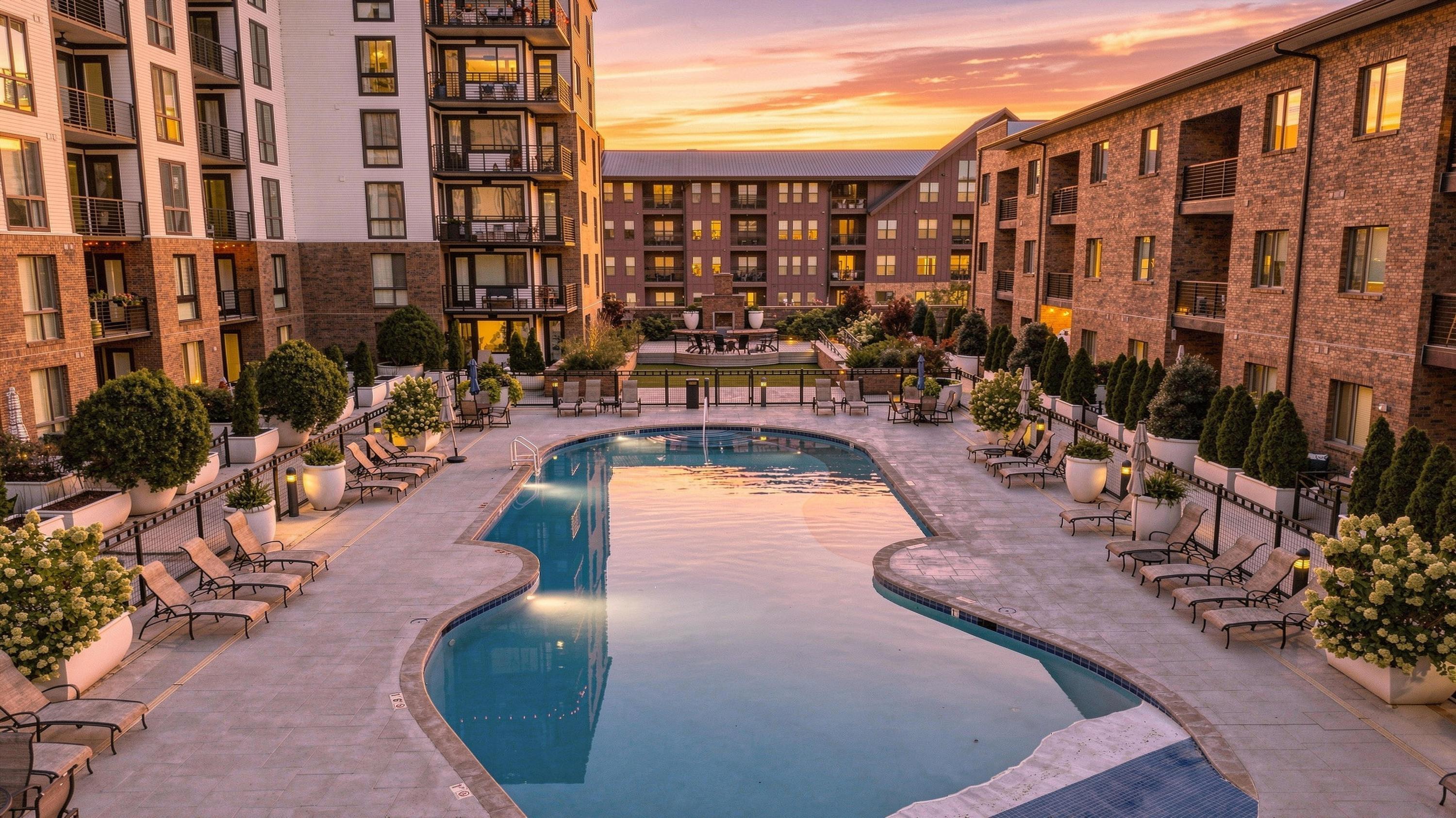 200 Manufacturers Road, Unit 320 Chattanooga, TN 37405 - Photo 63 of 67 ONS at Dusk