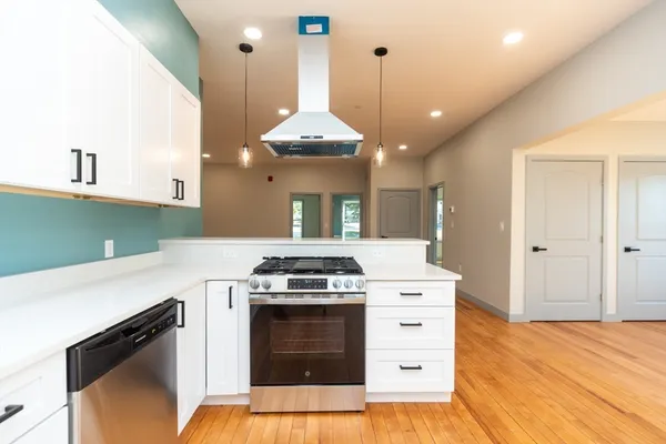 $399,000 | 115-117 Mechanic Street, Unit 4, Clinton, MA 01510