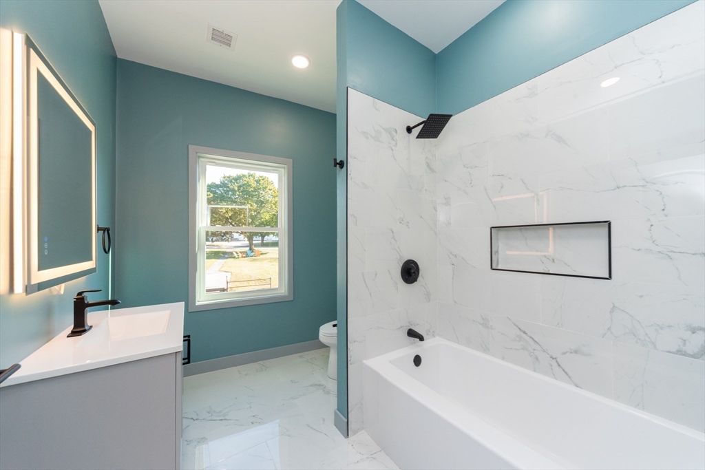 115-117 Mechanic Street, Unit 4 Clinton, MA 01510 - Photo 11 of 27