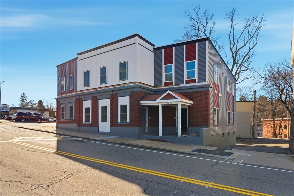 115-117 Mechanic Street, Unit 4 Clinton, MA 01510 - Photo 19 of 27