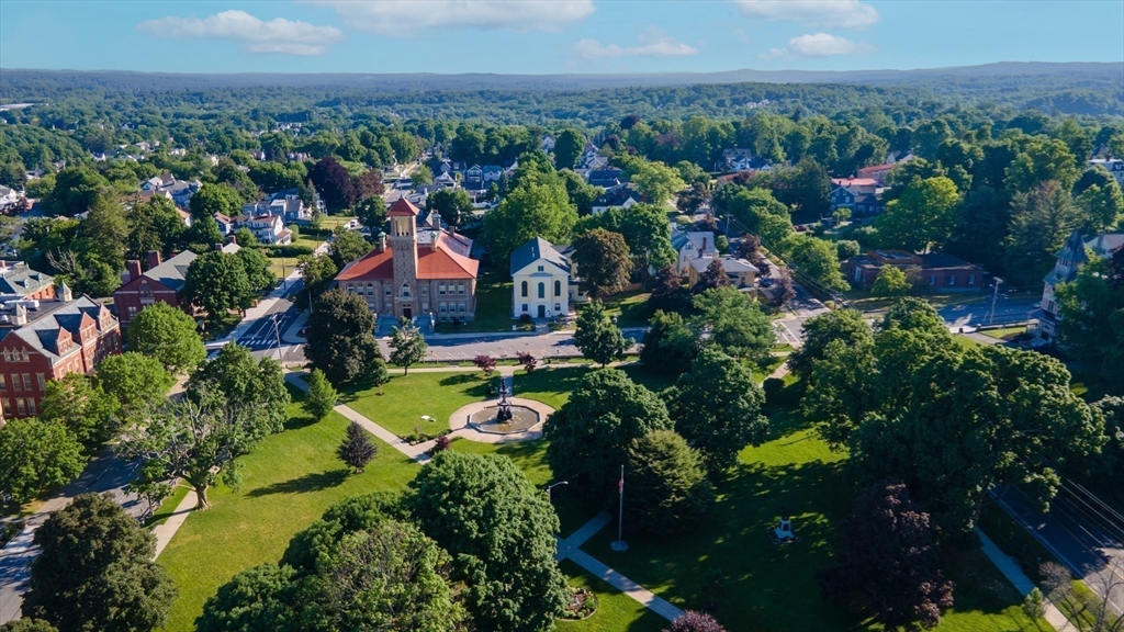 115-117 Mechanic Street, Unit 4 Clinton, MA 01510 - Photo 26 of 27