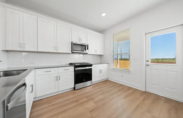 $362,990 | 568 Tailwind Drive, Kyle, TX 78640