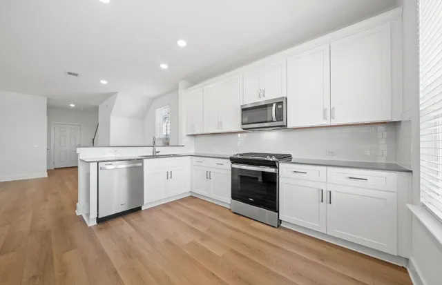 $362,990 | 568 Tailwind Drive, Kyle, TX 78640