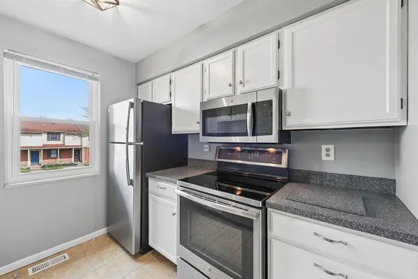 $237,500 | 196 Woodhaven Drive, Seven Fields, PA 16046