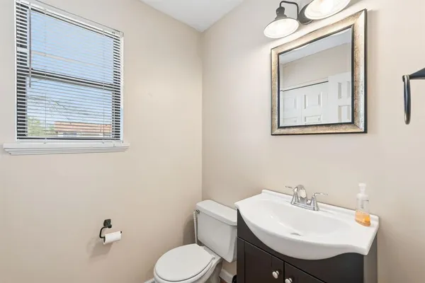 $237,500 | 196 Woodhaven Drive, Seven Fields, PA 16046