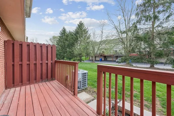 $237,500 | 196 Woodhaven Drive, Seven Fields, PA 16046