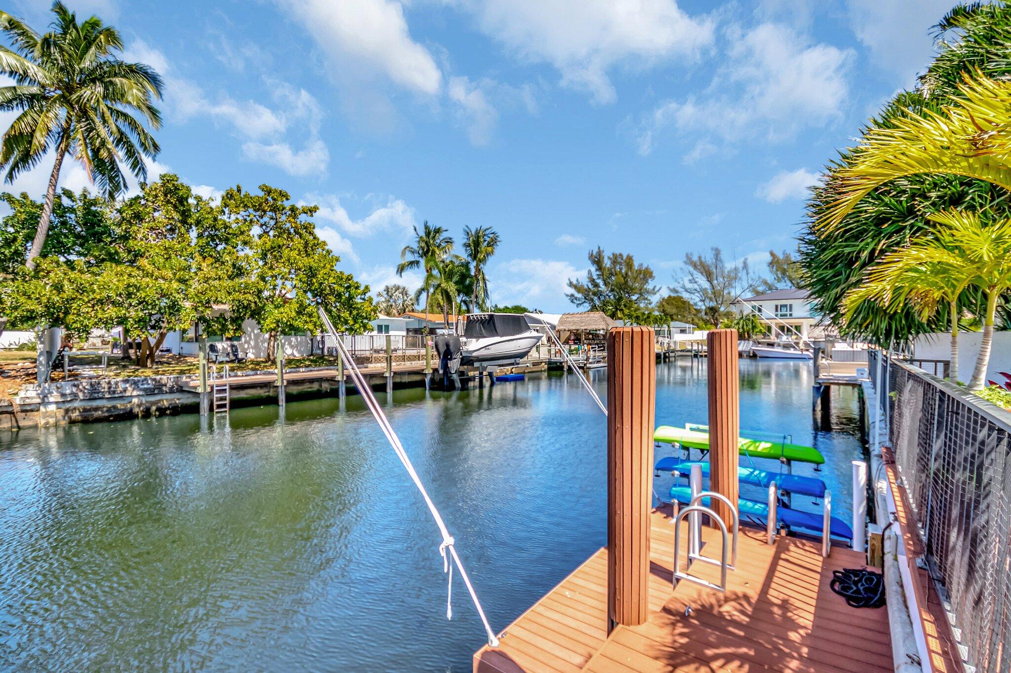 399 Southwest 15th Street Boca Raton, FL 33432 - Photo 39 of 49