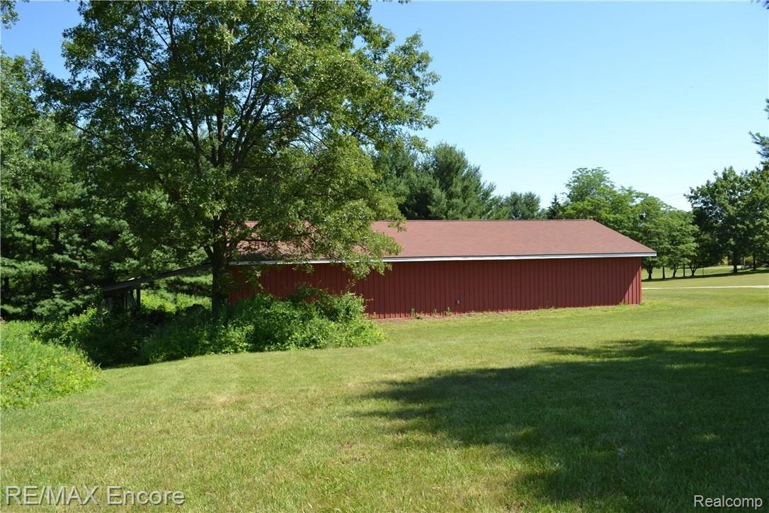 11234 East Carpenter Road Davison, MI 48423 - Photo 22 of 23 DSC_1001.JPG