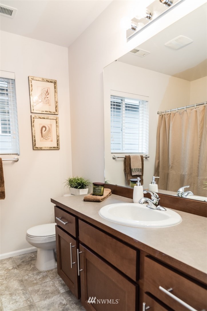 3605 185th Place Southeast Bothell, WA 98012 - Photo 15 of 23