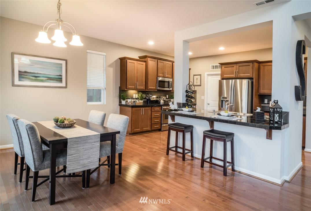 3605 185th Place Southeast Bothell, WA 98012 - Photo 4 of 23