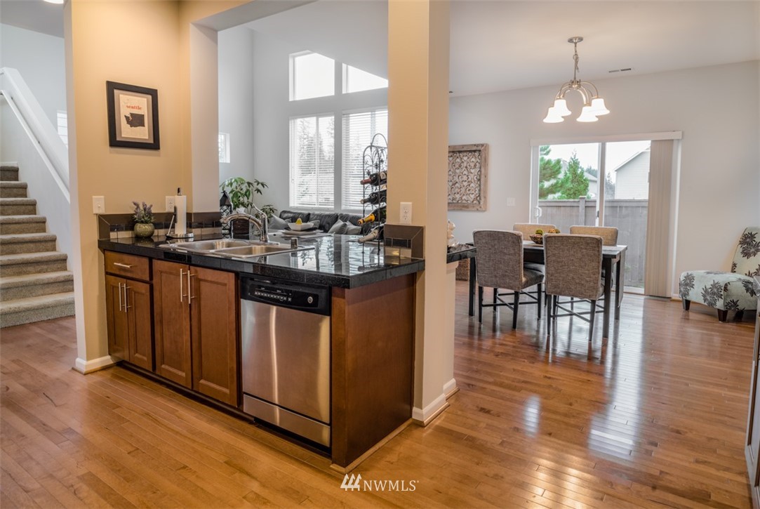 3605 185th Place Southeast Bothell, WA 98012 - Photo 7 of 23