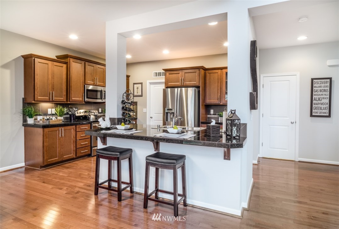 3605 185th Place Southeast Bothell, WA 98012 - Photo 8 of 23