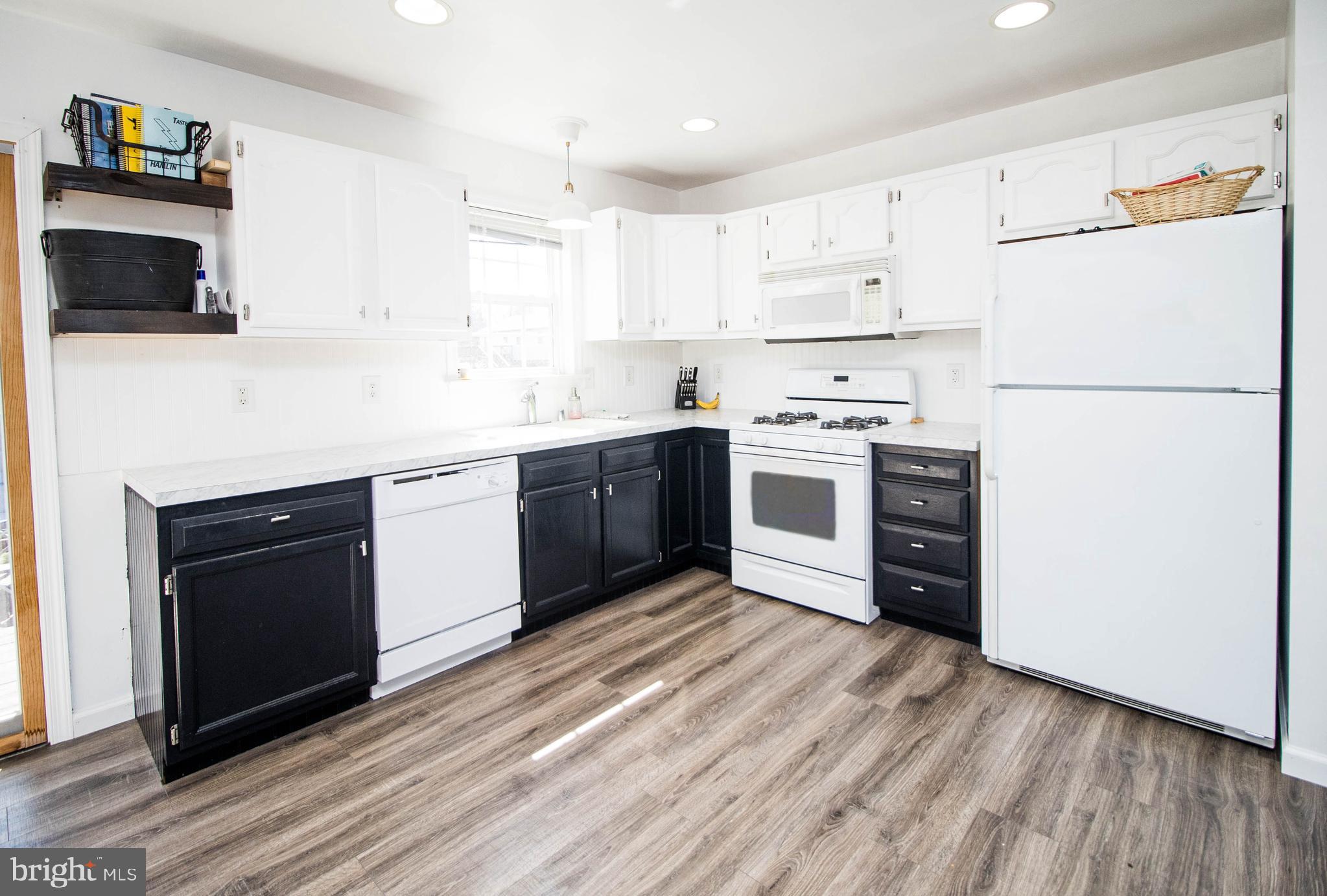 3 Racine Road North East, MD 21901 - Photo 3 of 18 Updated Kitchen