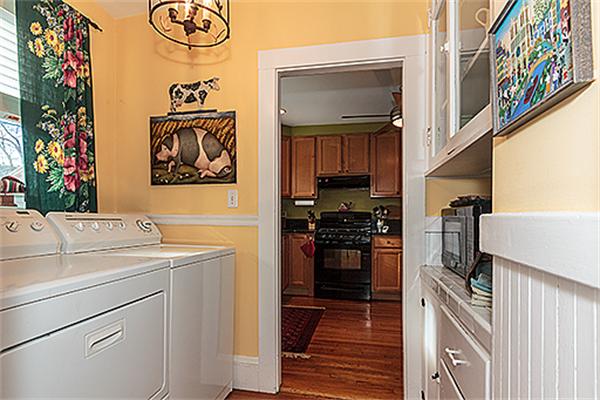 48 Winslow Road, Unit 48 Belmont, MA 02478 - Photo 5 of 10 Gallery Image 5