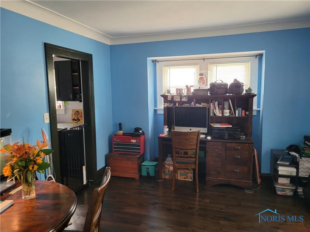 820 Alvison Road Toledo, OH 43612 - Photo 3 of 19 Gallery Image 3