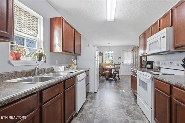 $269,900 | 337 East Bell Street, Alcoa, TN 37701