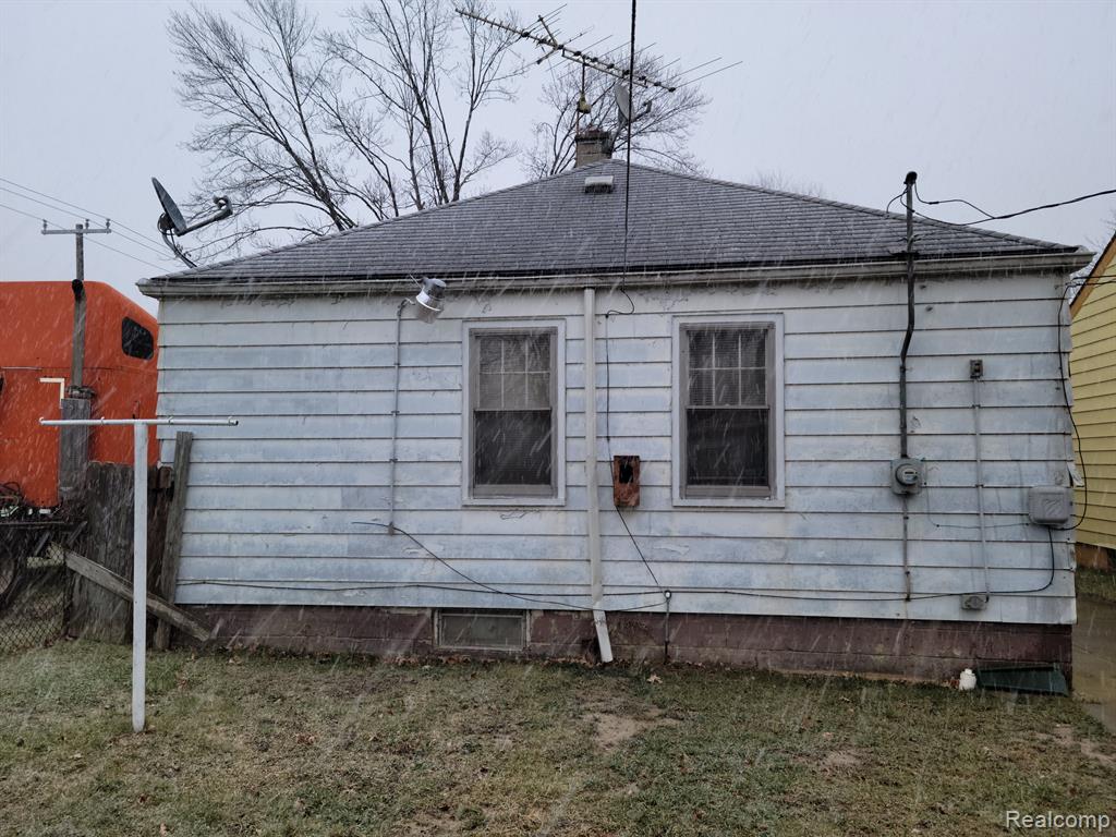 8509 Minock Street Detroit, MI 48228 - Photo 4 of 26