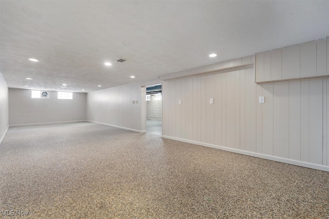 13217 Whitney Road Strongsville, OH 44136 - Photo 35 of 46 Gallery Image 35