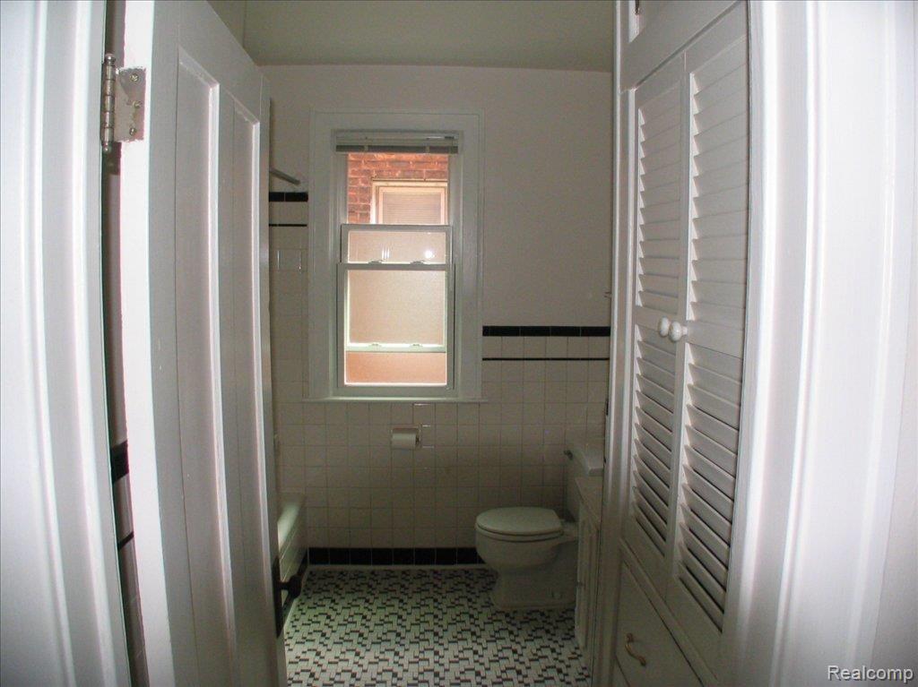 Lower Bath