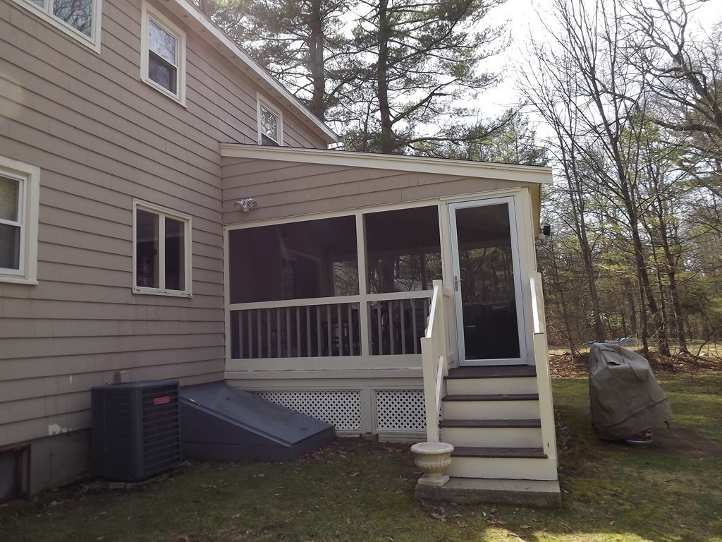 239 Hampton Road Sharon, MA 02067 - Photo 24 of 25