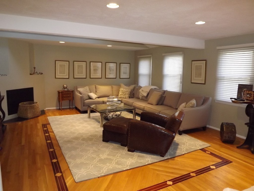 239 Hampton Road Sharon, MA 02067 - Photo 5 of 25