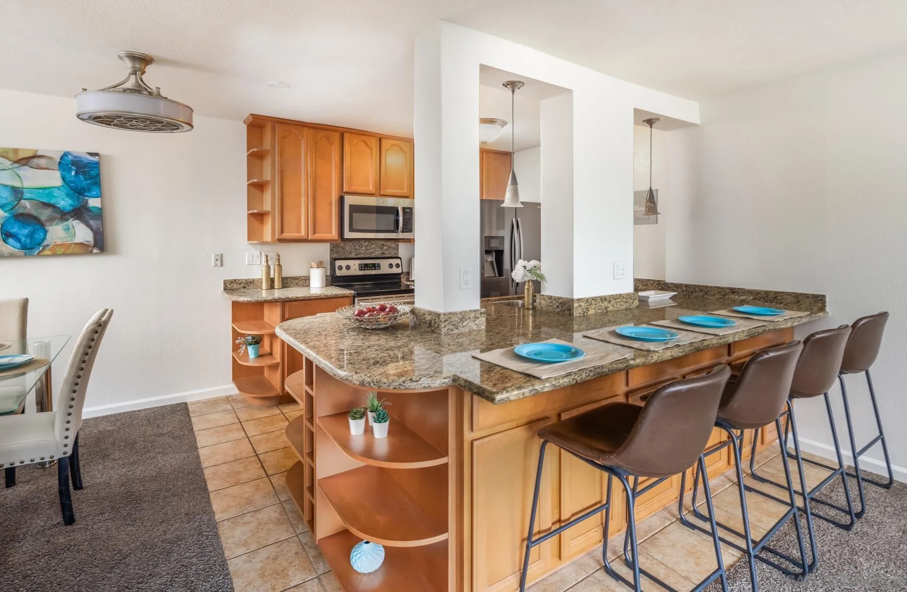 6455 La Jolla Boulevard, Unit 203 La Jolla, CA 92037 - Photo 2 of 21 a view of a dining room with furniture
