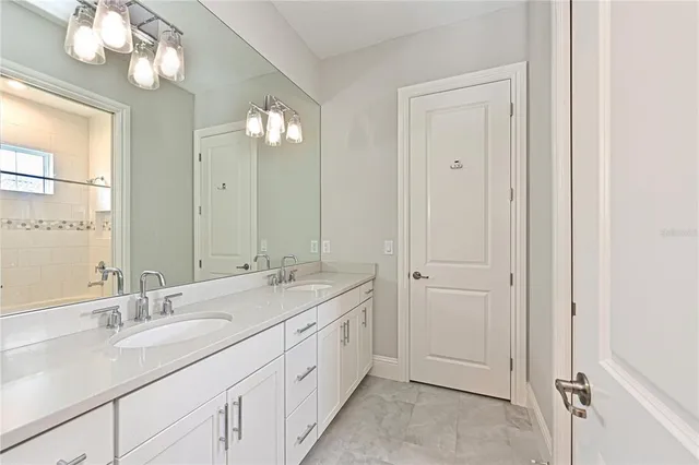 $2,100,000 | 17110 Verona Place, Lakewood Ranch, FL 34202