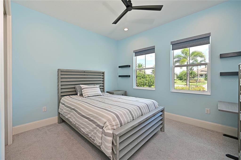 17110 Verona Place Lakewood Ranch, FL 34202 - Photo 25 of 60