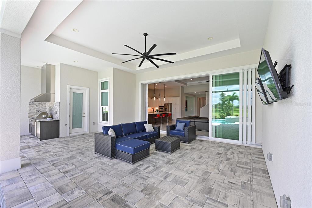 17110 Verona Place Lakewood Ranch, FL 34202 - Photo 38 of 60