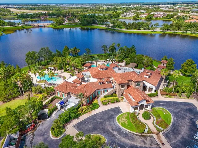 $2,100,000 | 17110 Verona Place, Lakewood Ranch, FL 34202