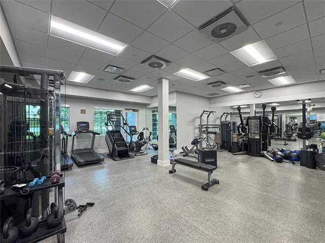 $2,100,000 | 17110 Verona Place, Lakewood Ranch, FL 34202