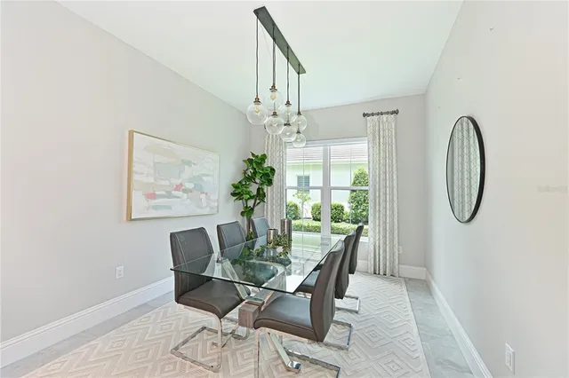 $2,100,000 | 17110 Verona Place, Lakewood Ranch, FL 34202