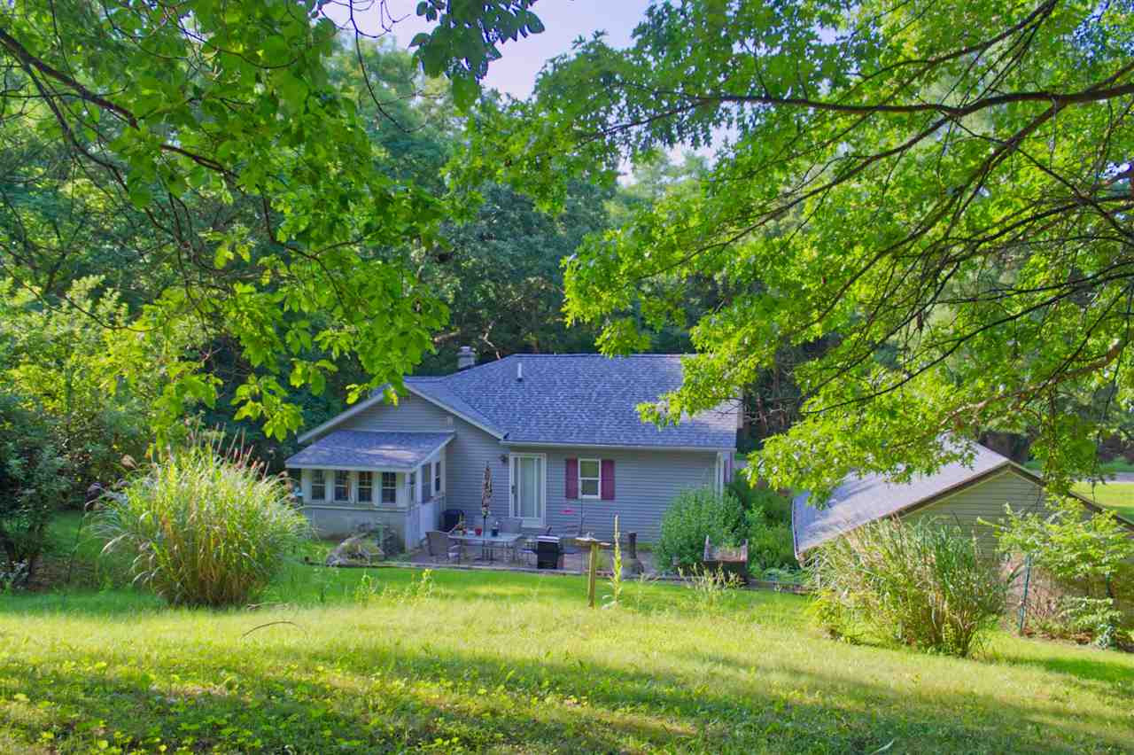 5046 Young Road Jackson, MI 49201 - Photo 5 of 15 Photo 5