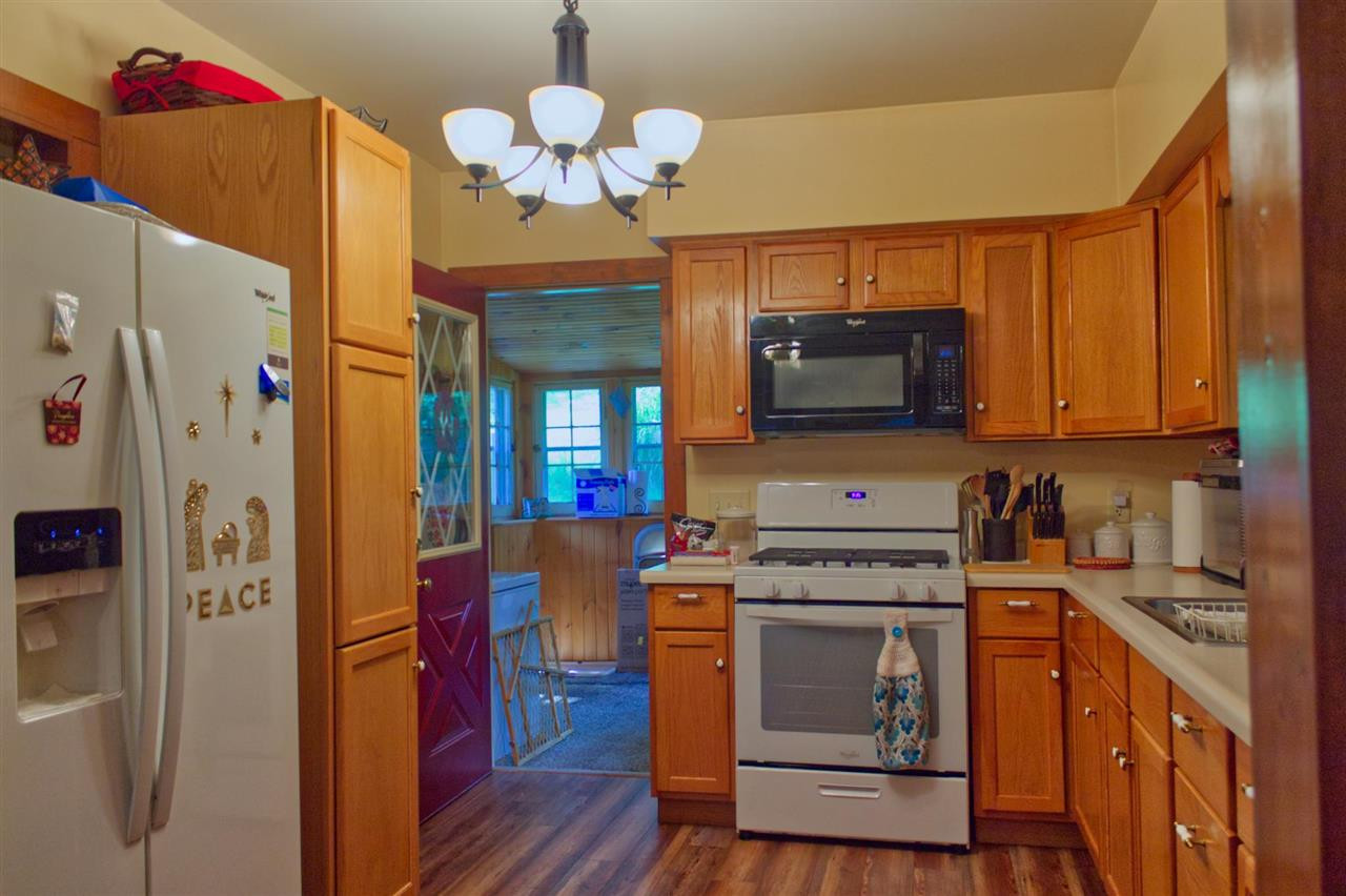 5046 Young Road Jackson, MI 49201 - Photo 10 of 15 Photo 11