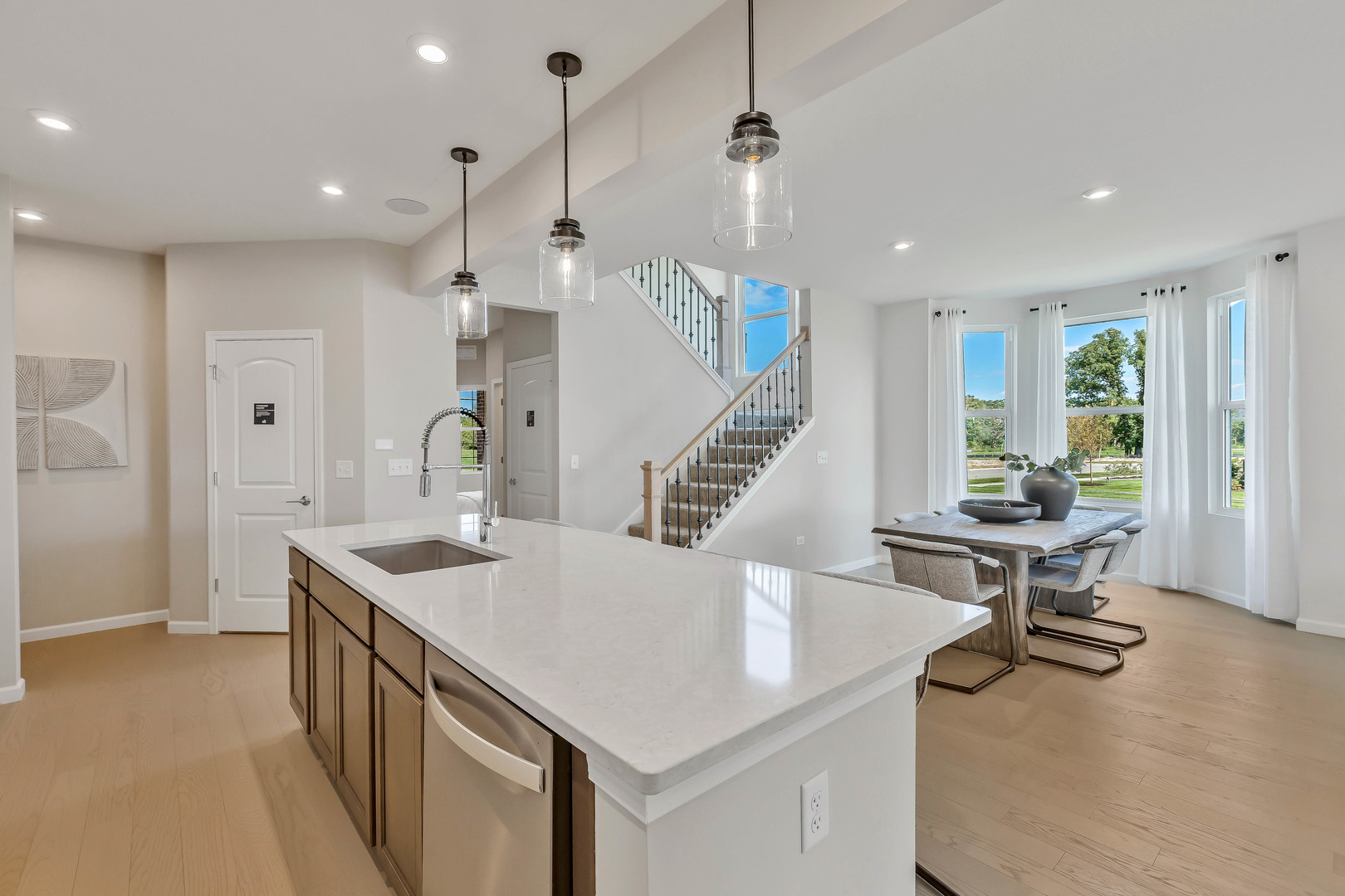 12460 Portrush Lane Lemont, IL 60439 - Photo 4 of 16