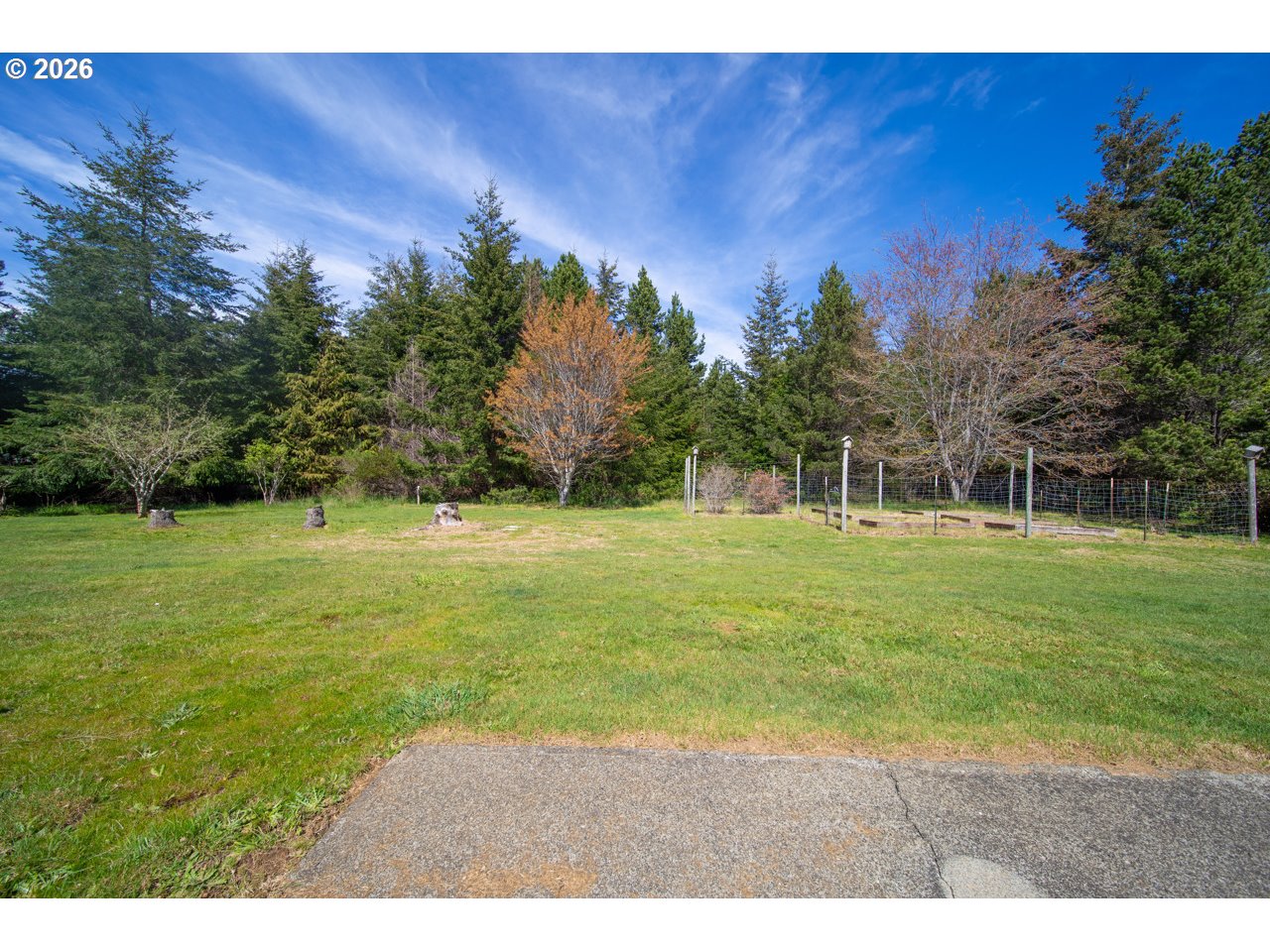 55100 Ruby Loop Bandon, OR 97411 - Photo 12 of 40