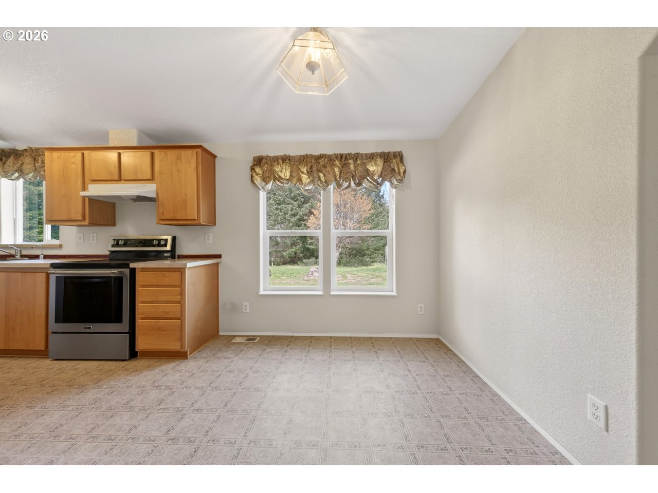 55100 Ruby Loop Bandon, OR 97411 - Photo 22 of 40