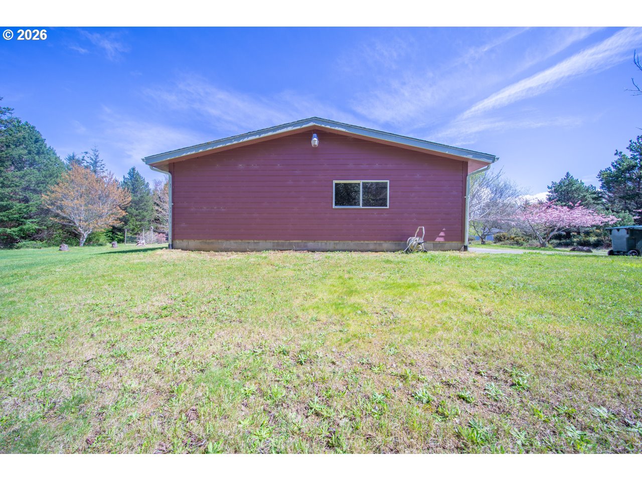 55100 Ruby Loop Bandon, OR 97411 - Photo 8 of 40