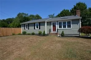 $2,750 | 6 Sterling Drive, Tiverton, RI 02878