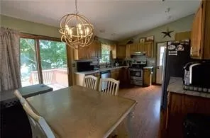 $2,750 | 6 Sterling Drive, Tiverton, RI 02878