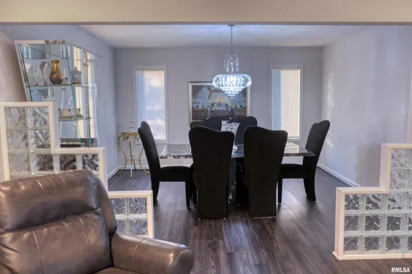 $559,900 | 6381 Tyner Lane, Marion, IL 62959