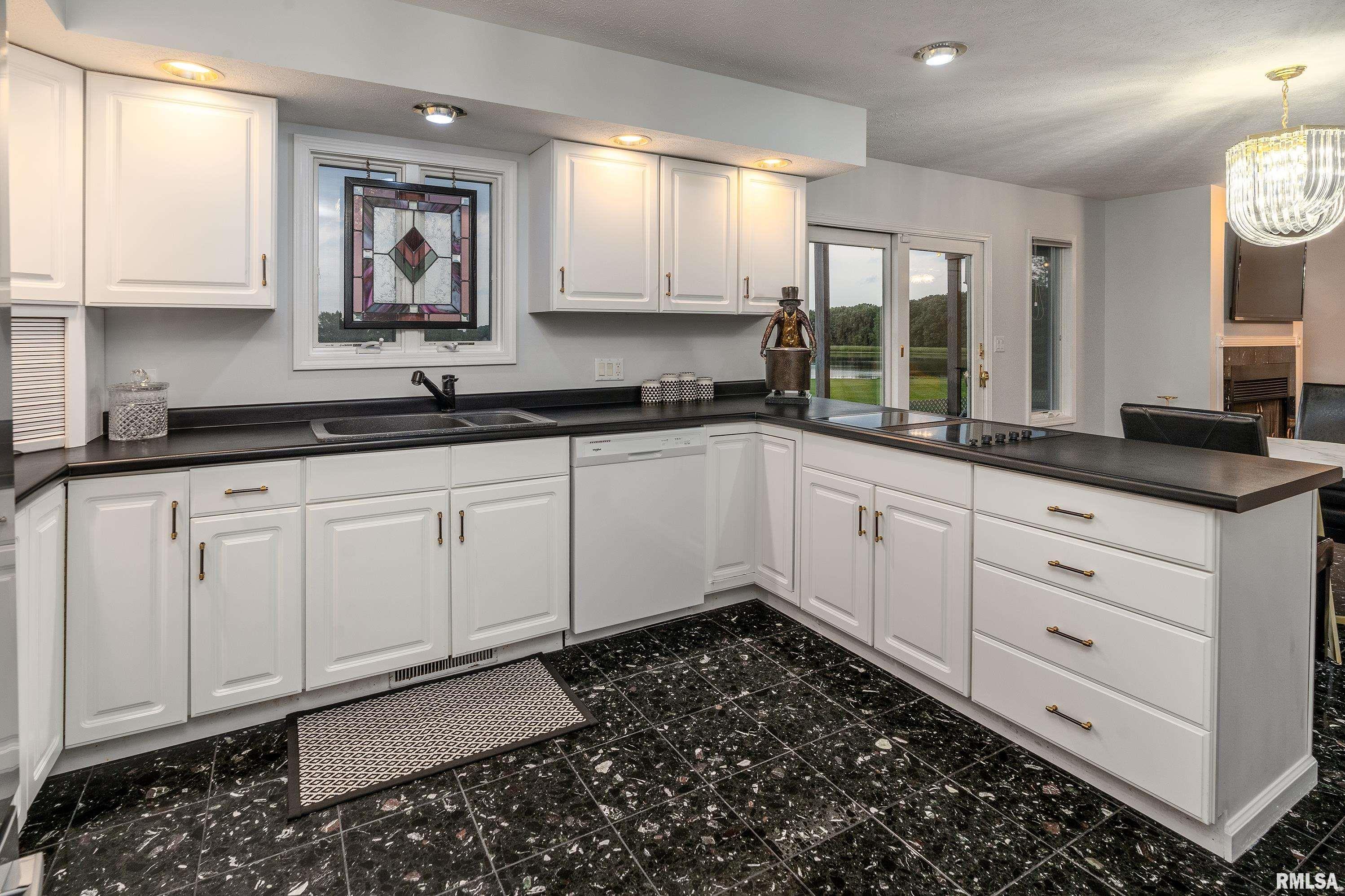 6381 Tyner Lane Marion, IL 62959 - Photo 26 of 67