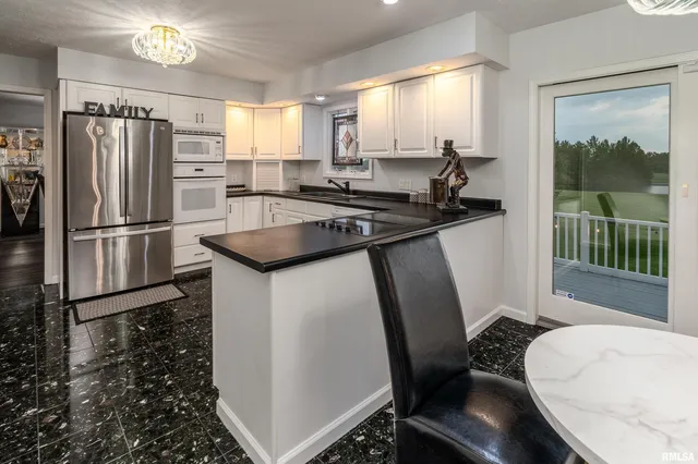 $559,900 | 6381 Tyner Lane, Marion, IL 62959