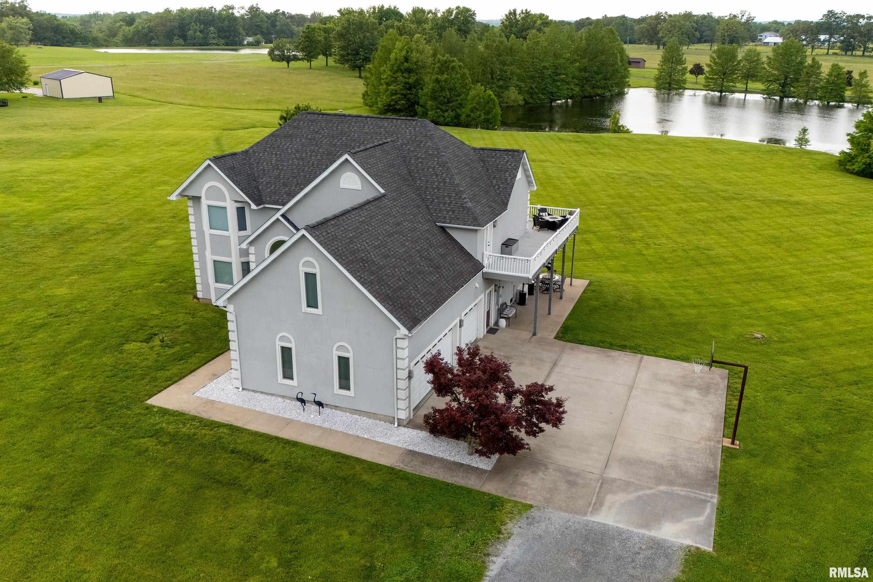 6381 Tyner Lane Marion, IL 62959 - Photo 5 of 67