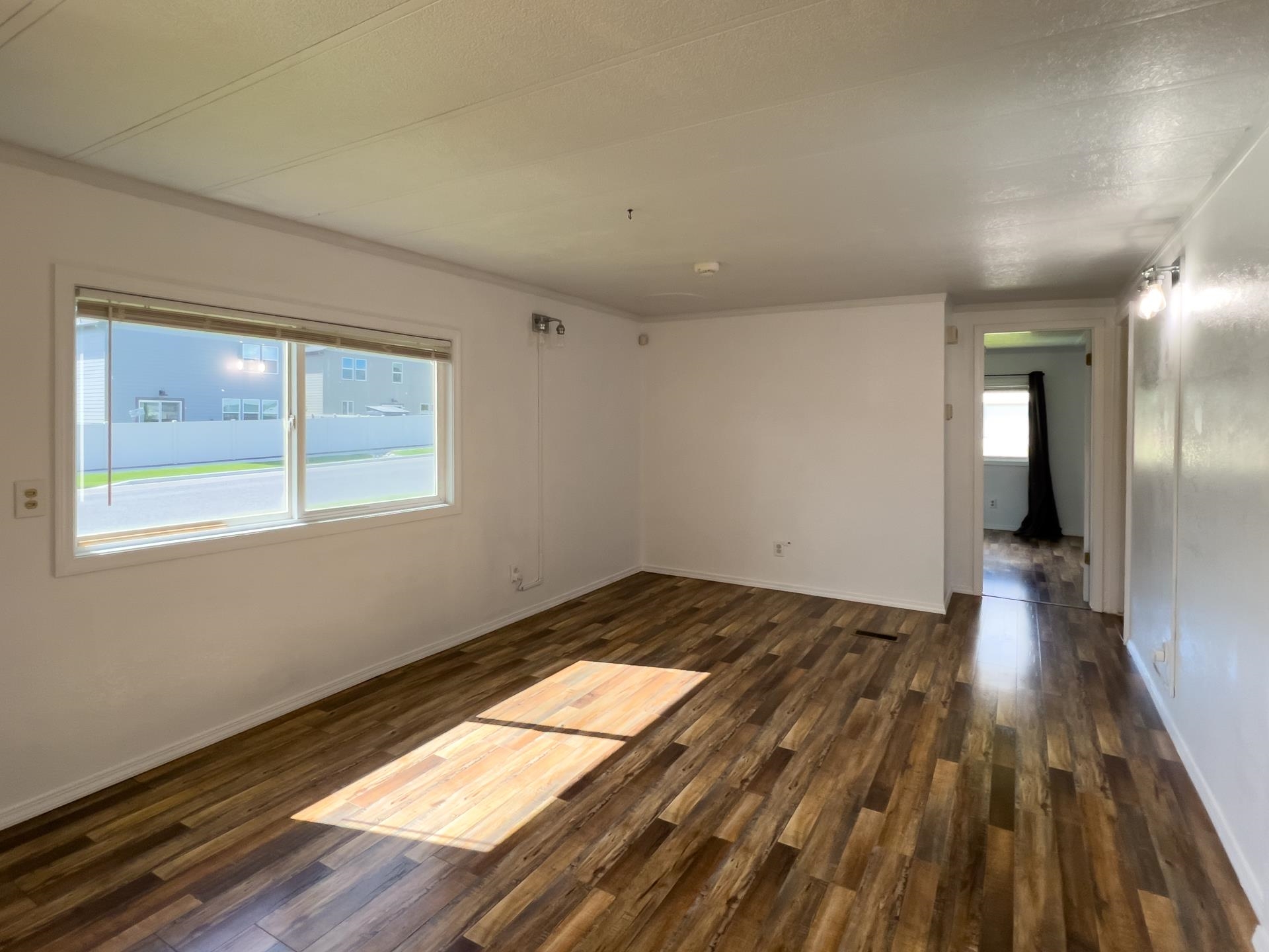 3306 East 4th Court Mead, WA 99021 - Photo 9 of 42