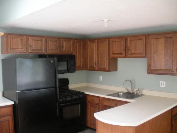93 Sentry Way, Unit 93 Merrimack, NH 03054 - Photo 7 of 22