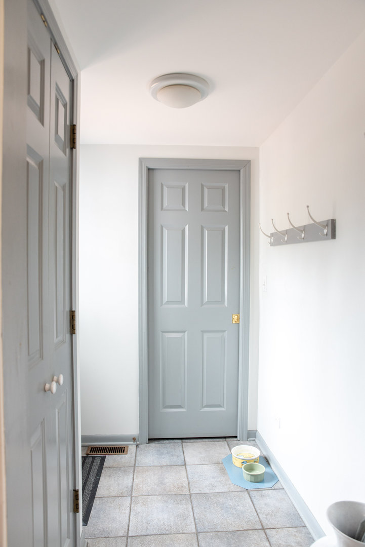 1410 Daly Road Wheaton, IL 60187 - Photo 14 of 34 a view of entryway with a rug and a window