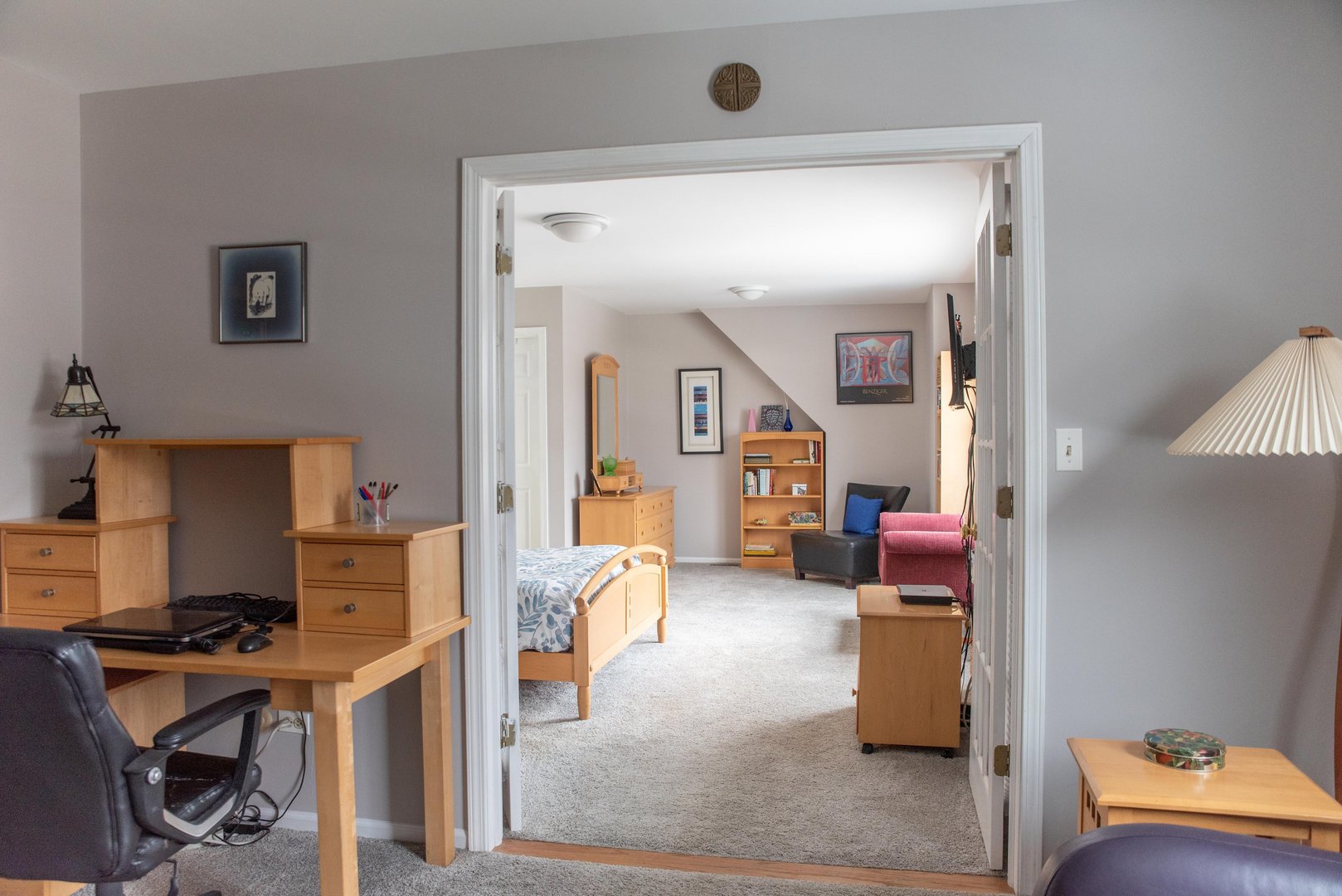 1410 Daly Road Wheaton, IL 60187 - Photo 21 of 34 a workspace with furniture and window